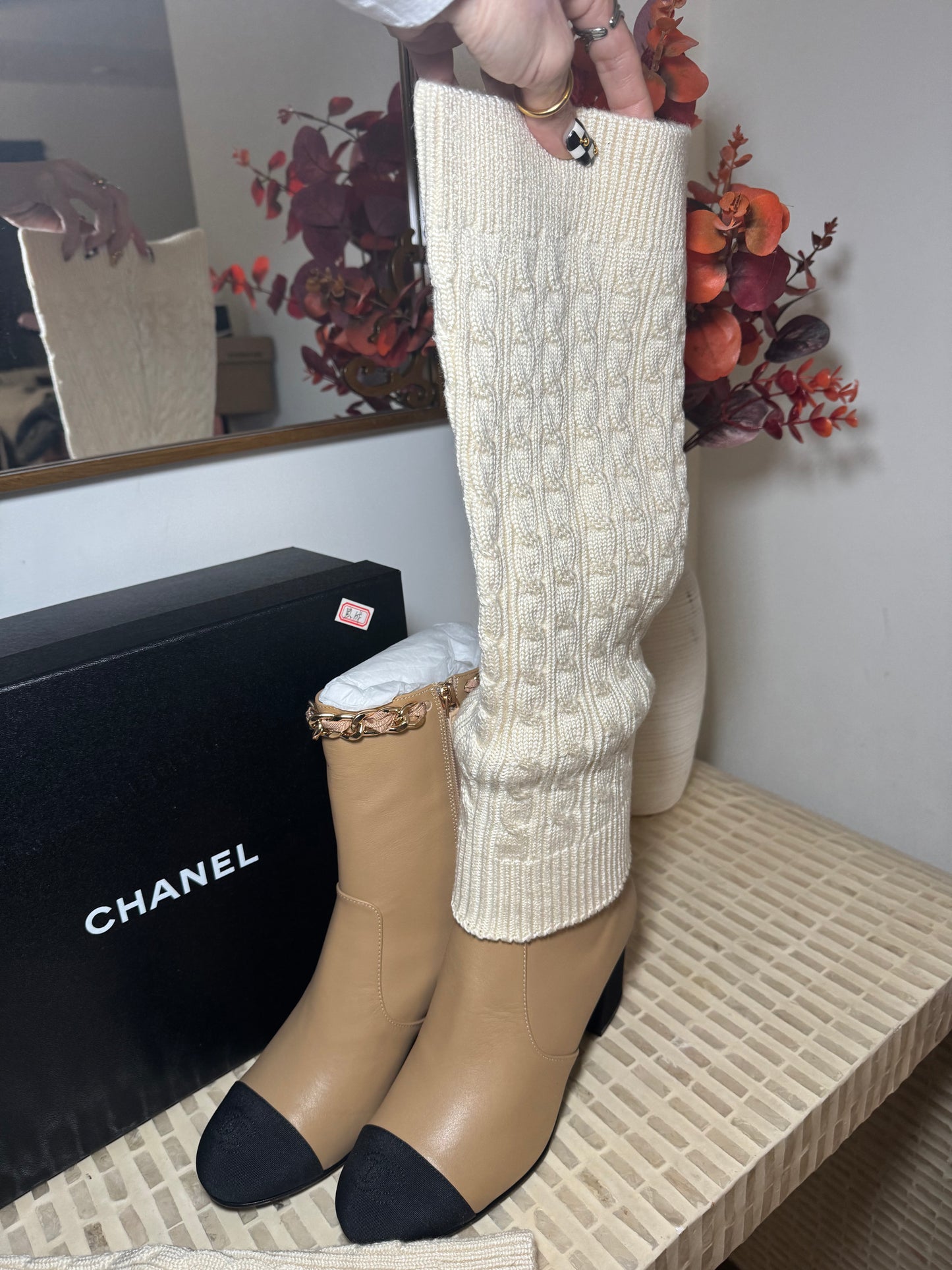 Botas Chanel doble vista las puedes usar con el calenton o sin , nuevas con caja tall 8