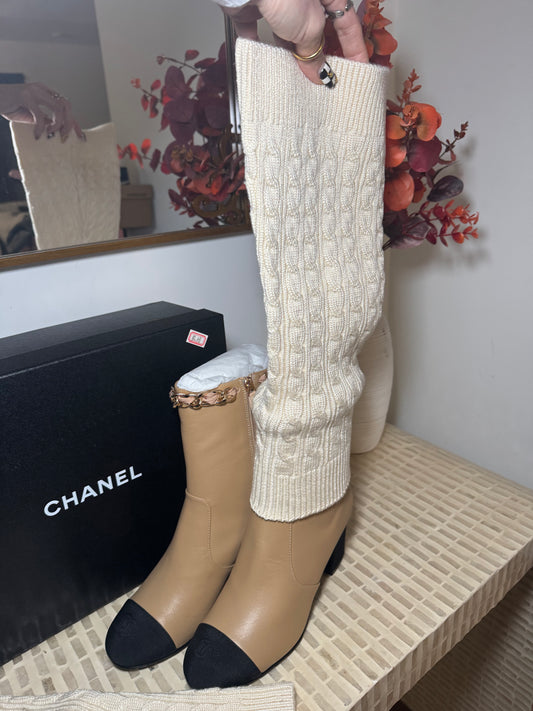 Botas Chanel doble vista las puedes usar con el calenton o sin , nuevas con caja tall 8