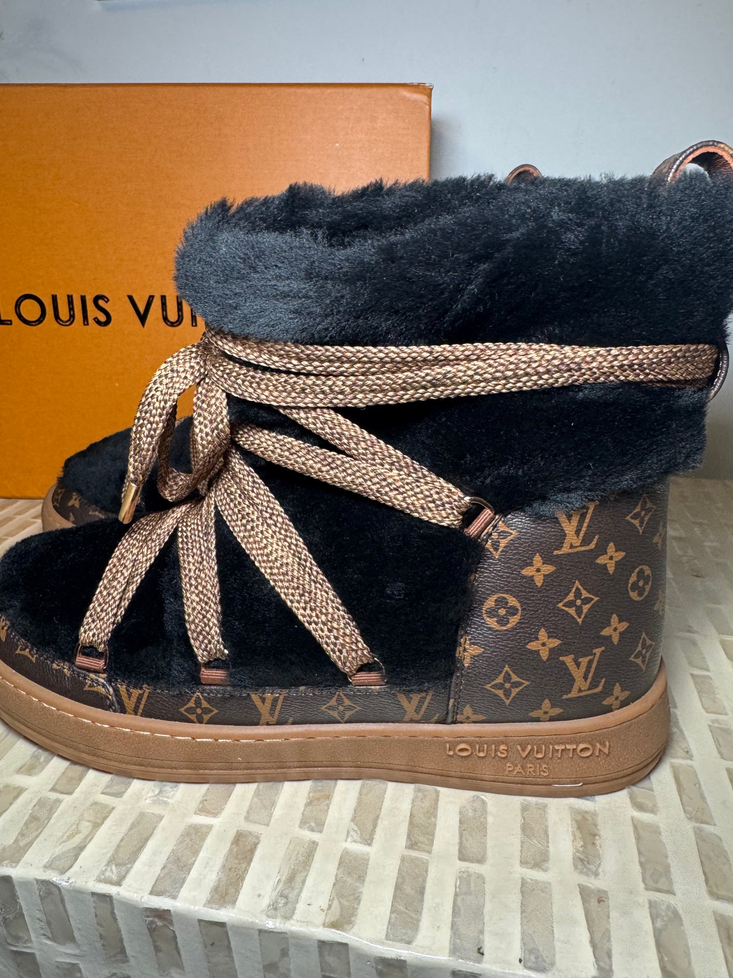 Botas Louis Vuitton nuevas con caja top quality