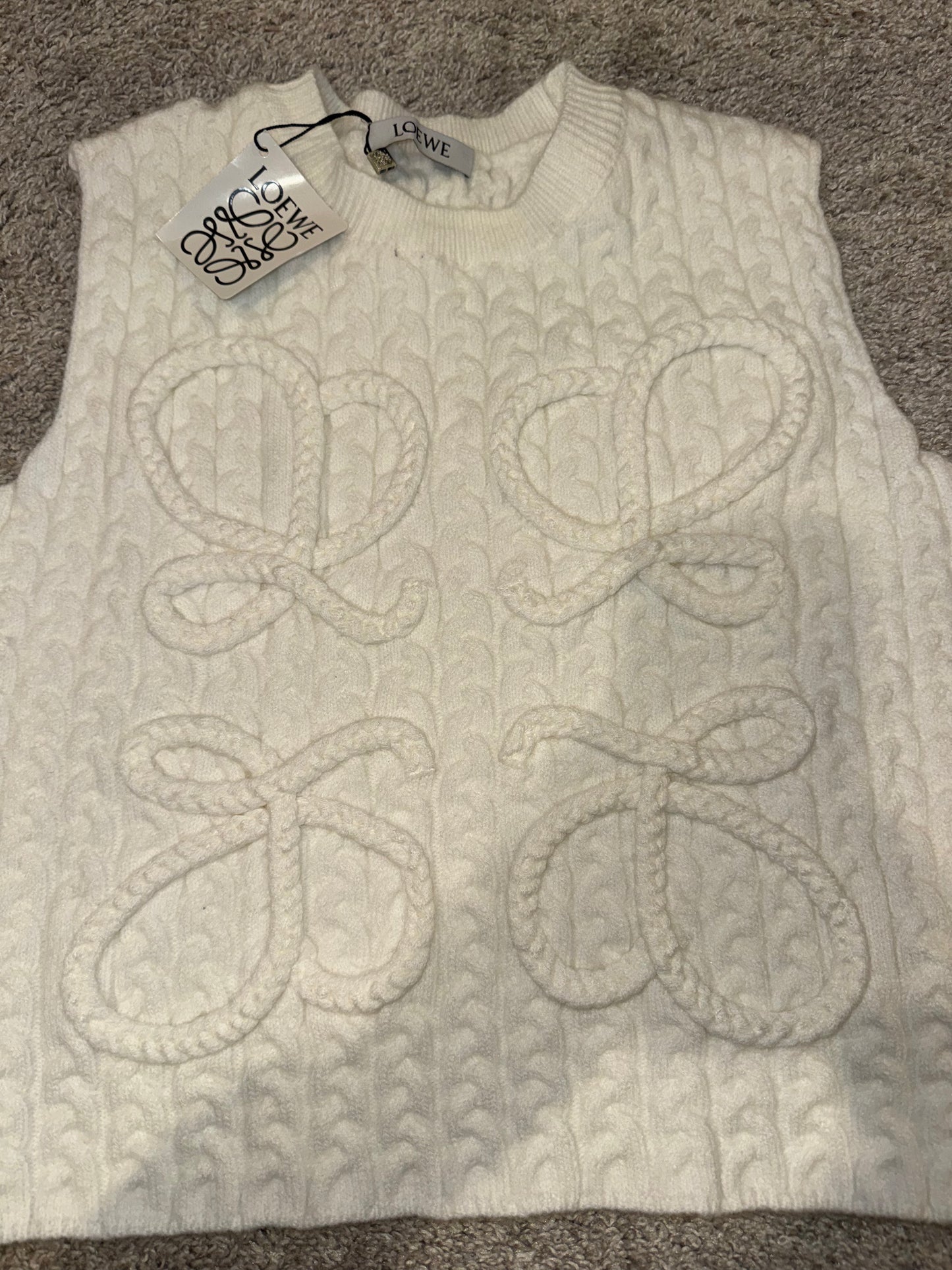 Chaleco sueter loewe nuevo talla small